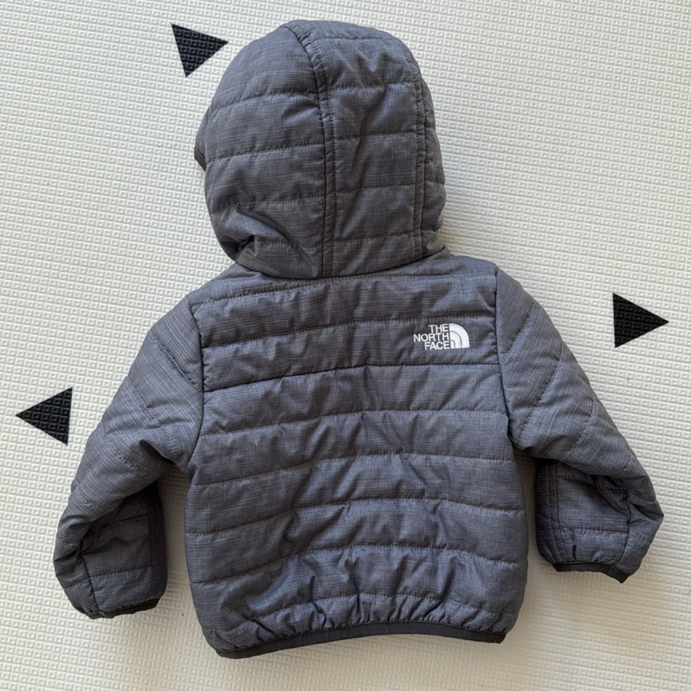 The North Face Perrito Reversible Hooded Jacket Gray Woodland Animals 3-6 Months - Picture 4 of 8